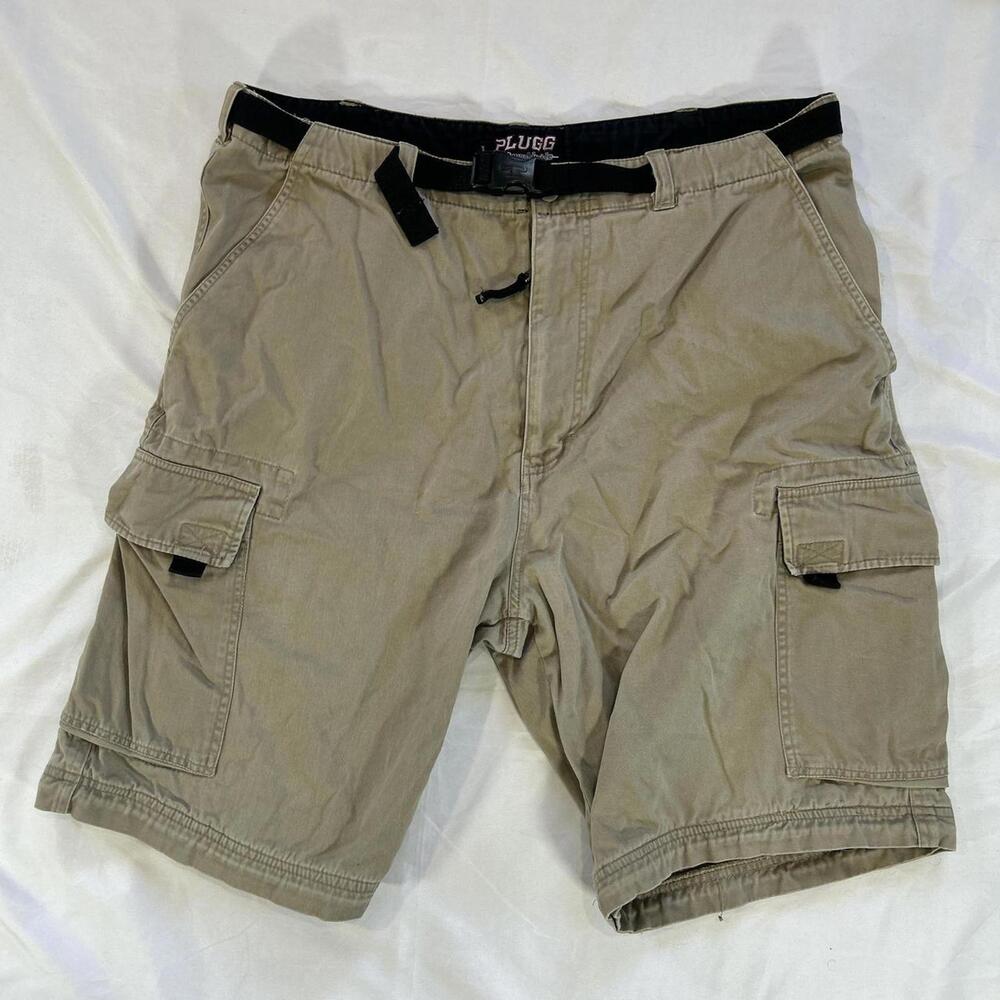 Vintage Y2K Early 2000s Plugg Worldwide cargo shorts with built-in buckle belt.